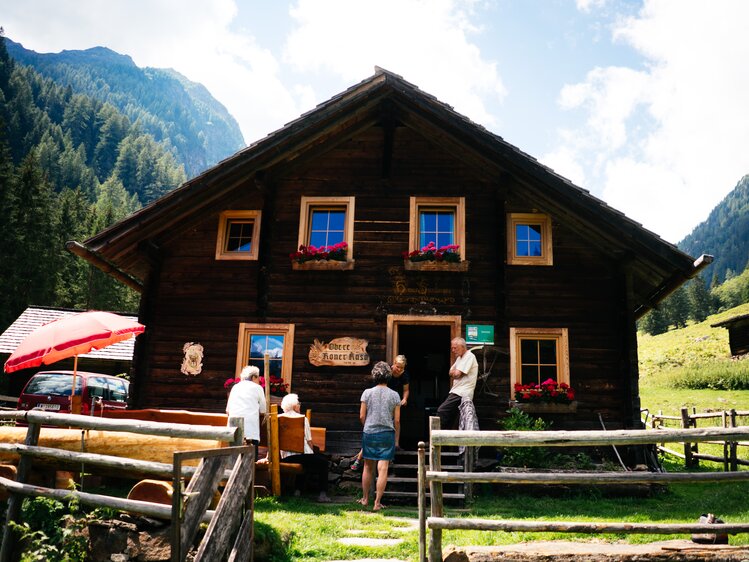 Hütte mit Zaun | © Urlaub am Bauernhof Kärnten / Daniel Gollner