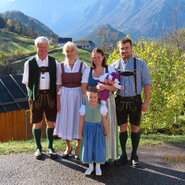 Gastgeber: Familie Herzog-Kniewasser vom Blasriegl | © Urlaub am Bauernhof Oberösterreich / Christine und Johann Herzog-Kniewasser