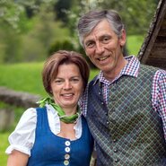 Gastgeber: Andrea und Pepi Kreutzhuber vom Singerskogel | © Urlaub am Bauernhof Oberösterreich / Andrea und Josef Kreutzhuber