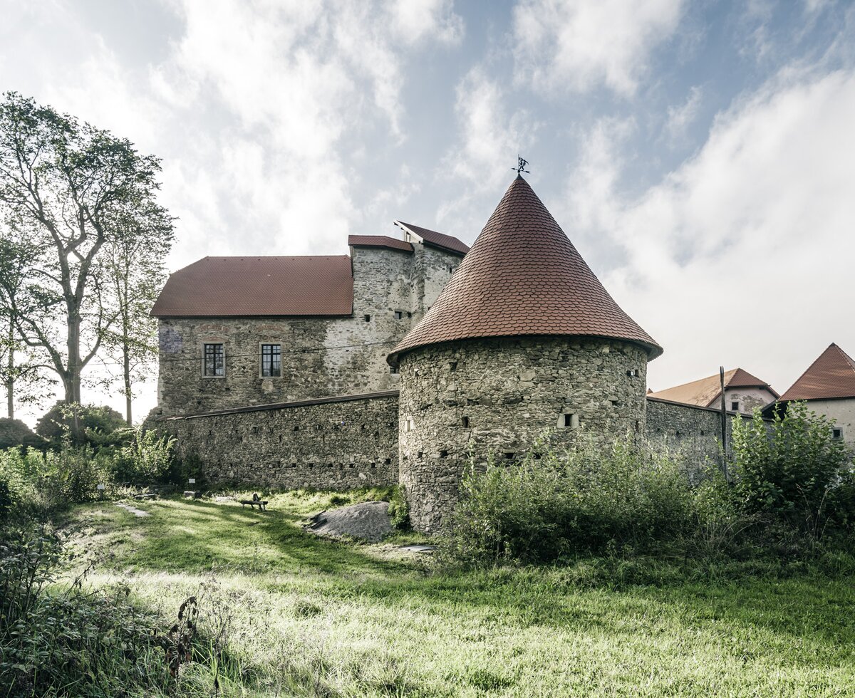 Burg am Granitpilgerweg im Mühlviertel | © Oberösterreich Tourismus GmbH / Andreas Balon