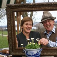 Johanna & Johann Greischberger, Baby- und Kinderhof Aicherbauer in Seeham | © Baby- und Kinderhof Aicherbauer / Familie Greischberger