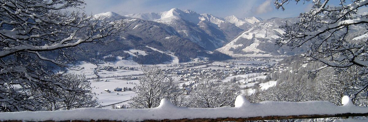 Winter walk in St.Michael in Salzburg Lungau, SalzburgerLand | © Ferienregion Lungau