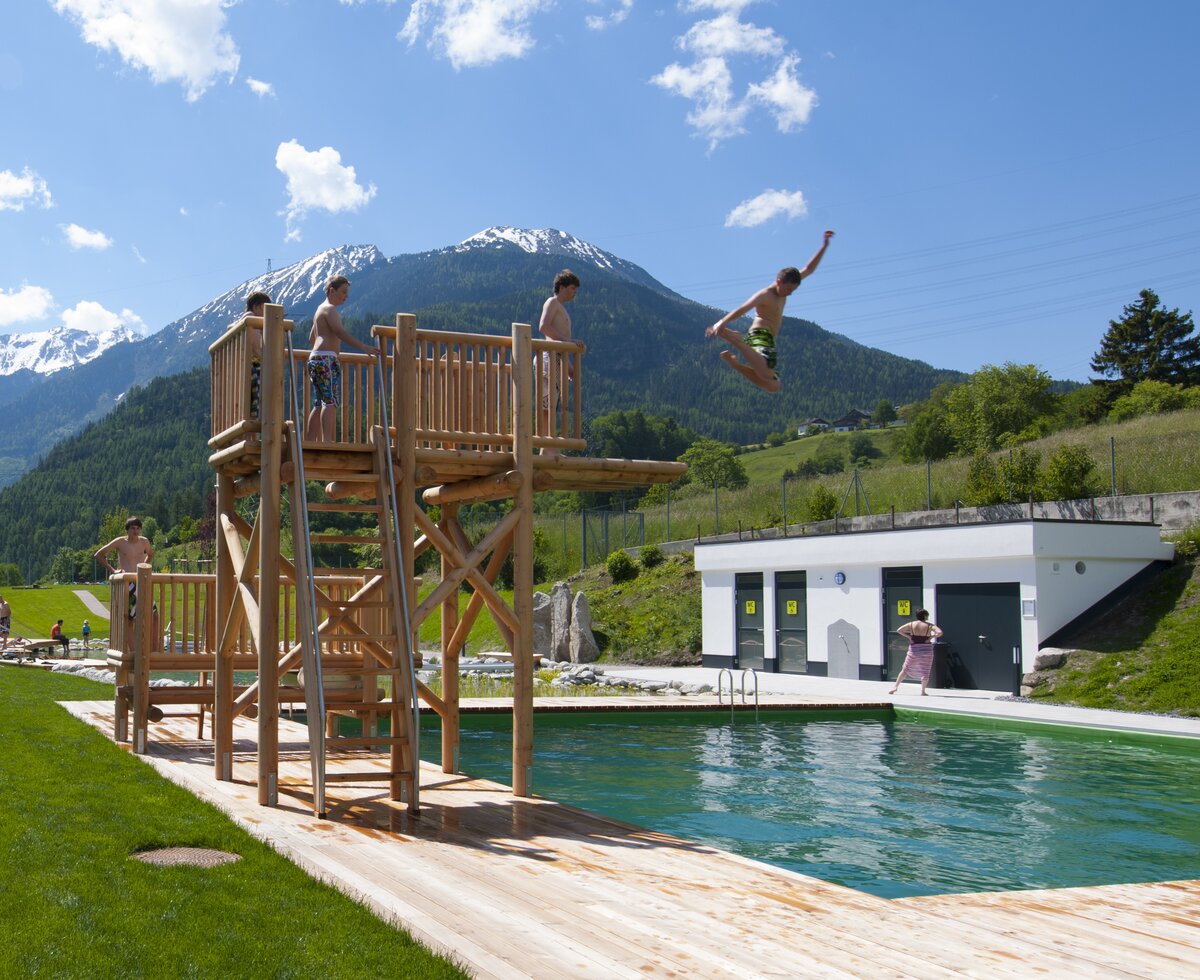 Pitz Park, Naturbadeteich Wenns  | © TVB Pitztal/Albin Niederstrasser