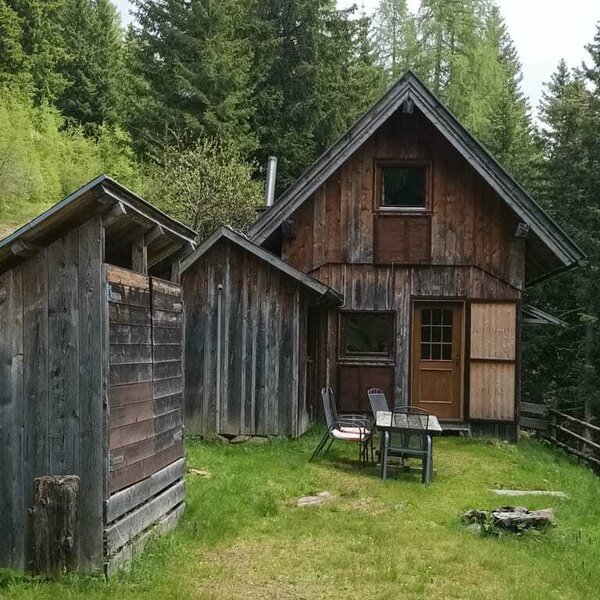 hut exterior view