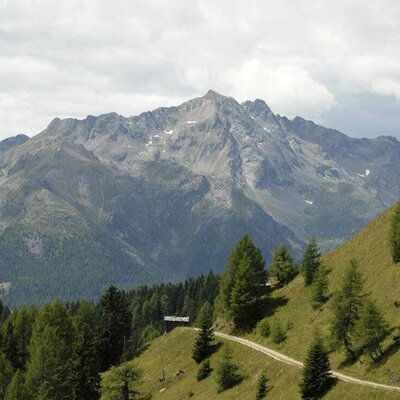 On the way to views of the Glockner