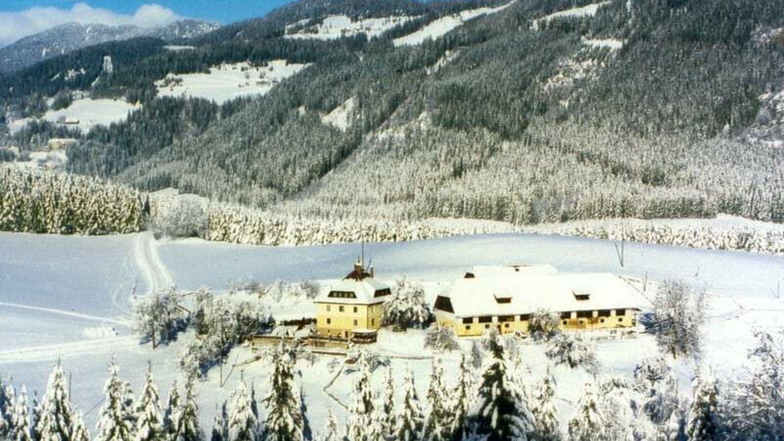 The Haberzettl holiday farm in winter