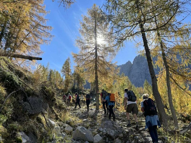 Colorful hiking - Indian Summer