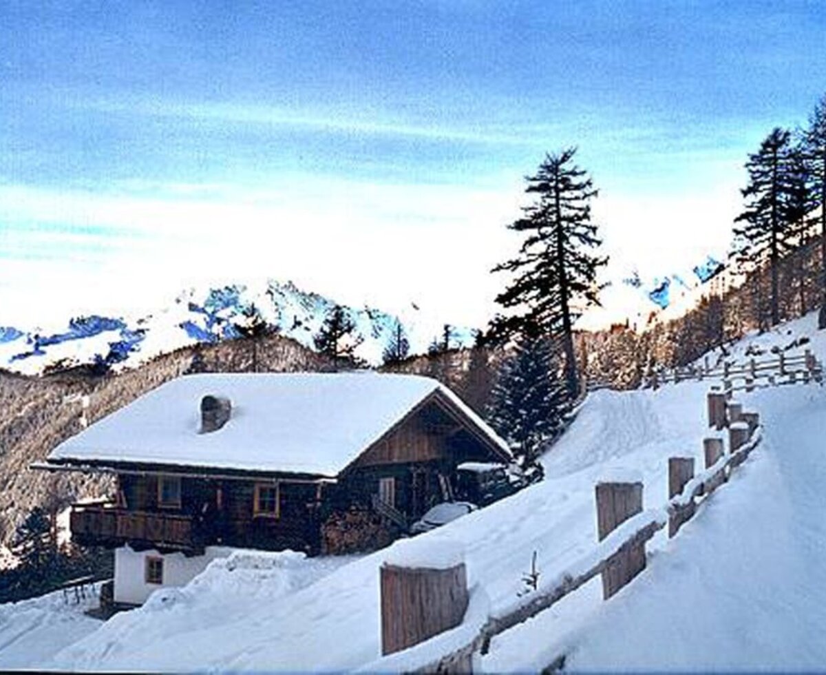 hut in winter