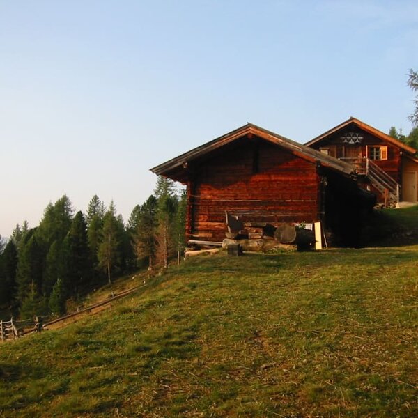 The Laderam Alpine Hut