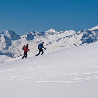 Make a ski tour in front of breathtaking panorama