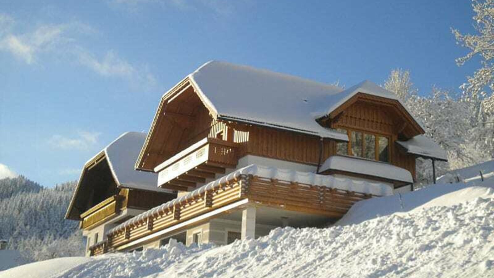 Exterior view on Höhenstein in Winter