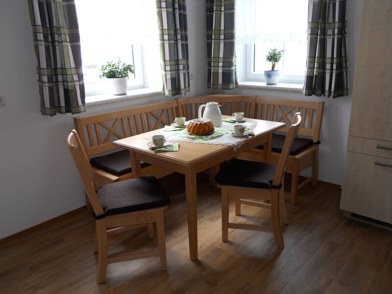 Holiday flat "Rainbow" - Dining area