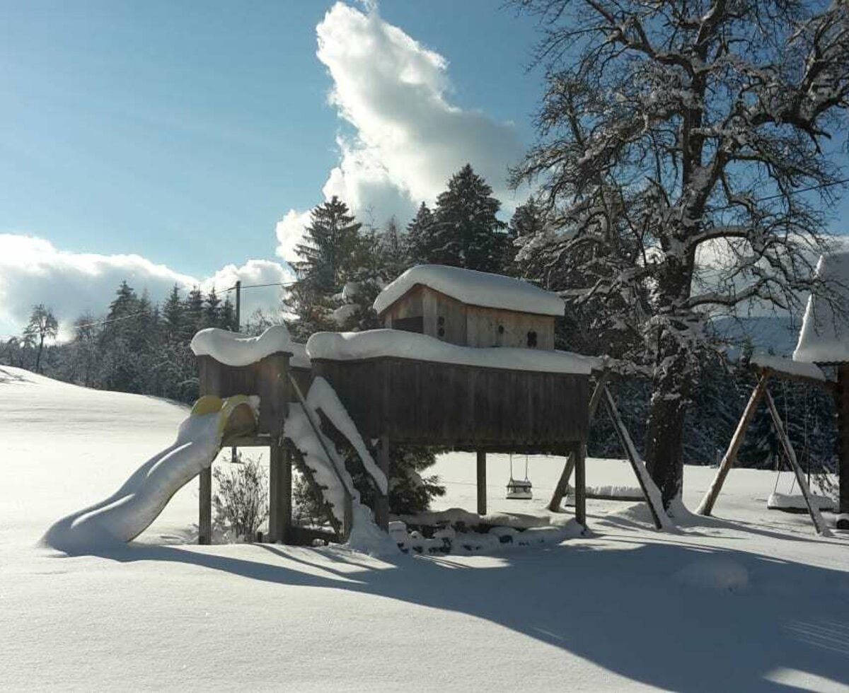 play tower in the winter