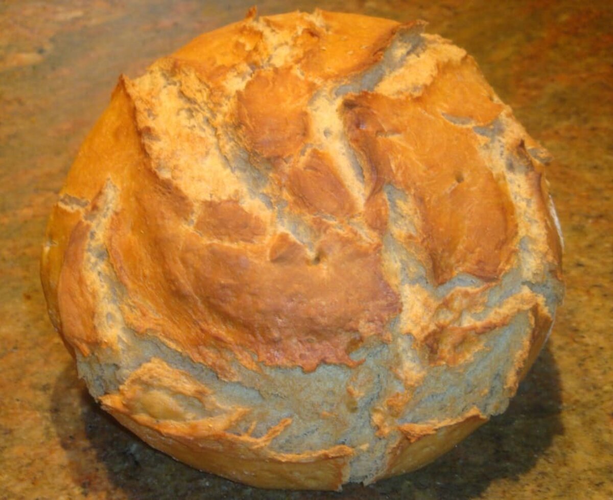 Freshly baked farmhouse bread