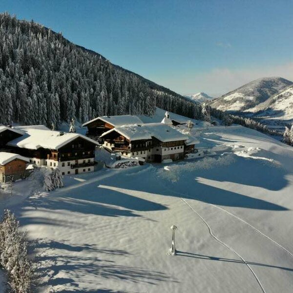 Hattlerhof in winter