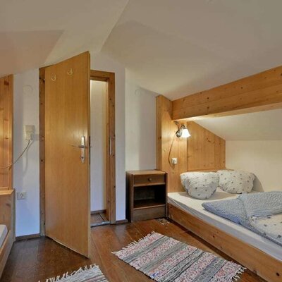 quadruple room