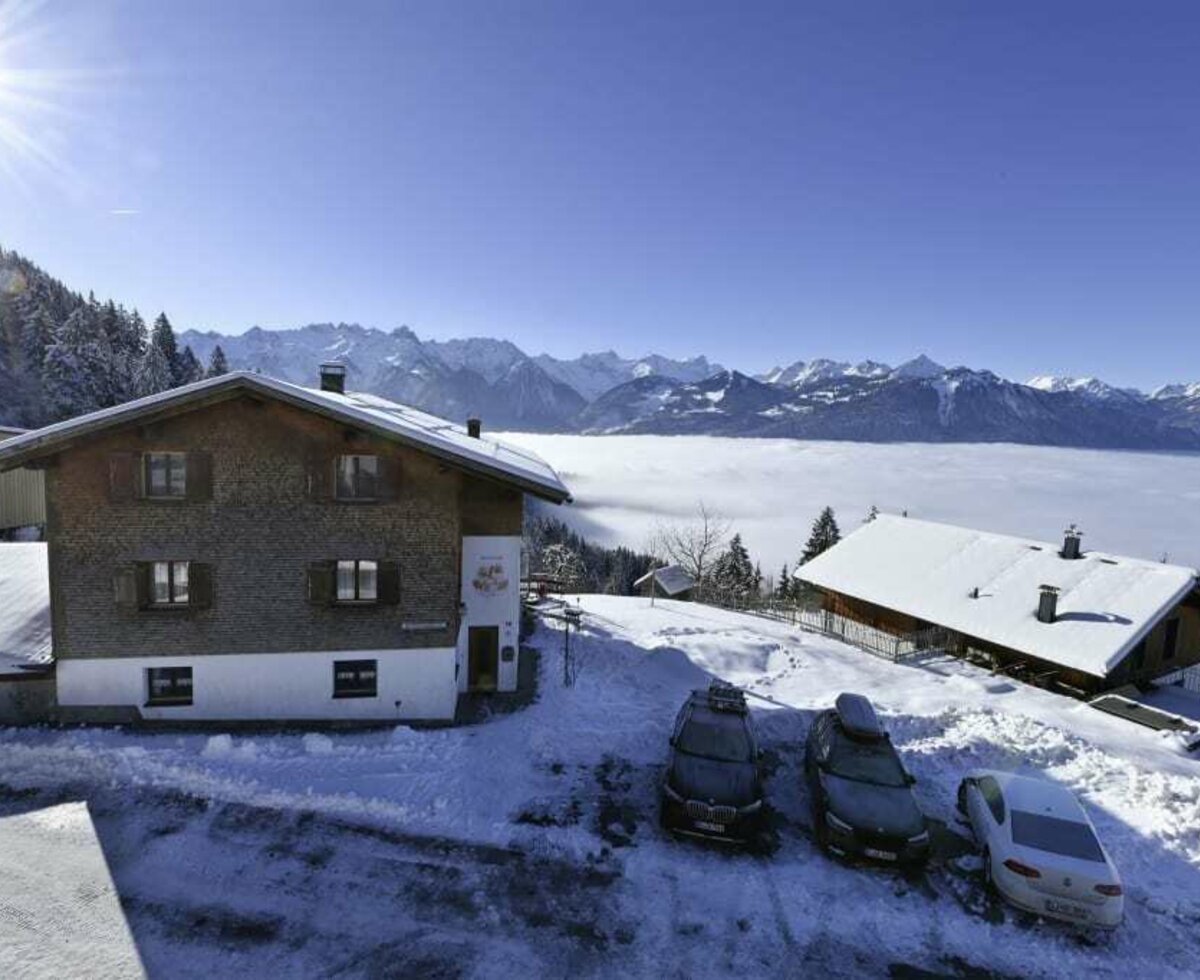 Our mountain farm with a view of the sea of fog.