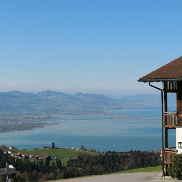 Here you can enjoy a fantastic panoramic view far over Lake Constance and the Swiss mountains.